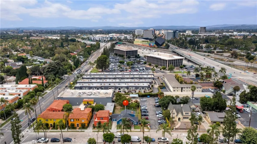 207 W Buffalo Avenue, Santa Ana, California 92706