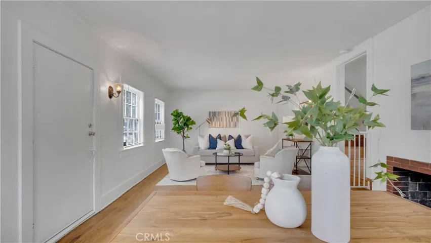 207 W Buffalo Avenue, Santa Ana, California 92706