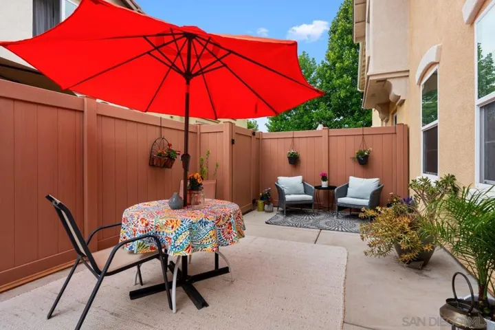 1305 Isabella Way, Vista, California 92084