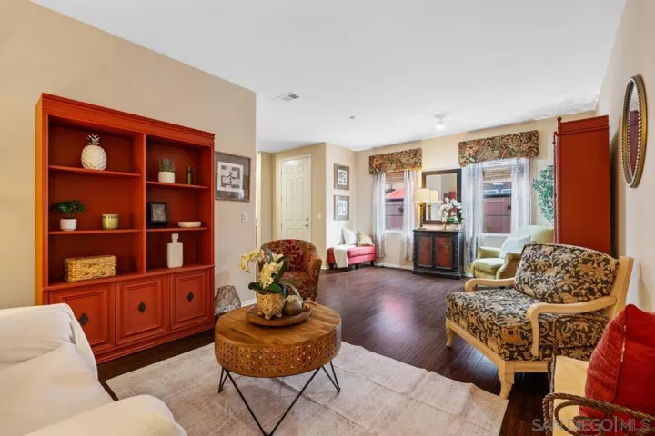 1305 Isabella Way, Vista, California 92084