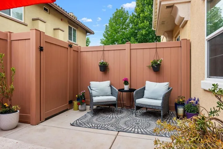 1305 Isabella Way, Vista, California 92084