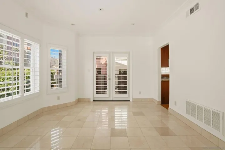 3964 Richmond, San Diego, California 92103