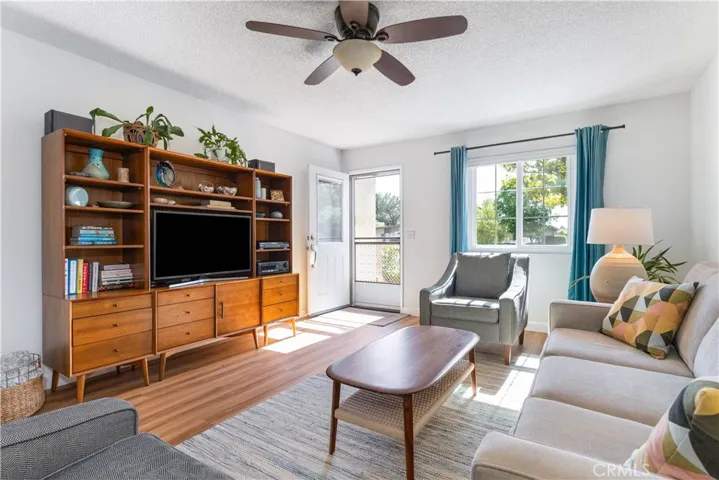 living room toward front