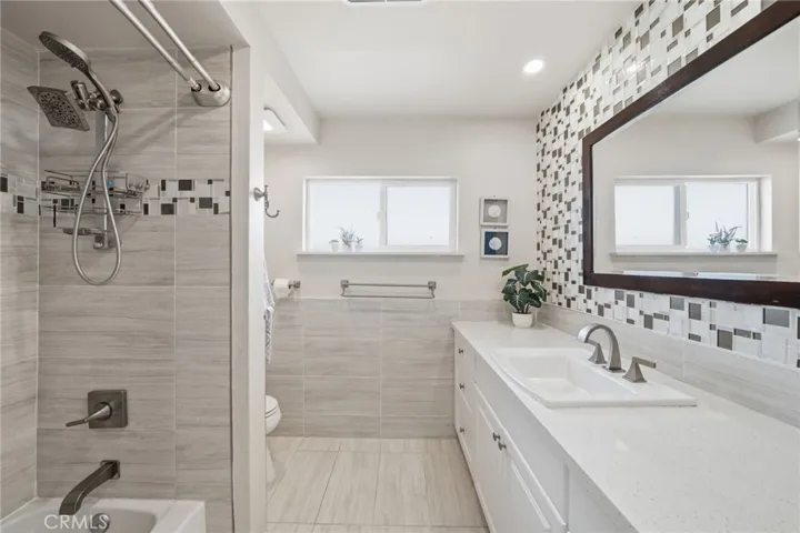 909 N Cleveland, Orange, California 92867