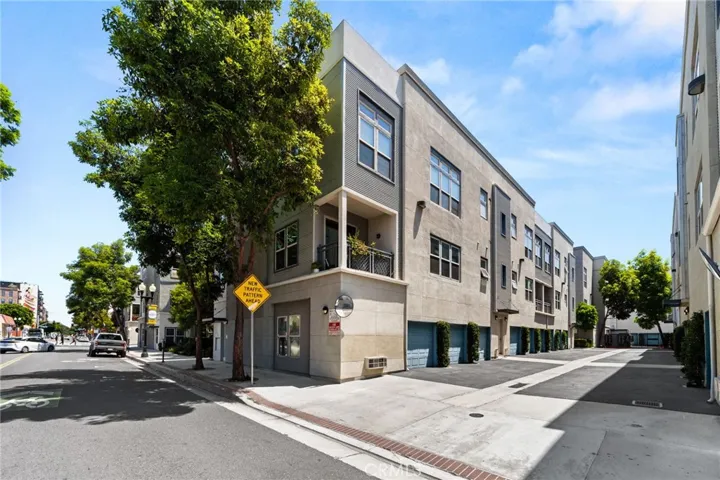 223 N Bush, Santa Ana, California 92701