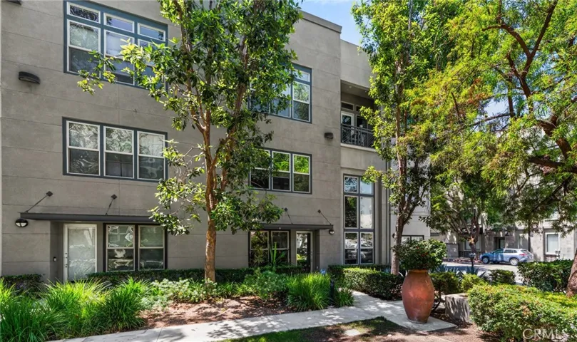 223 N Bush, Santa Ana, California 92701