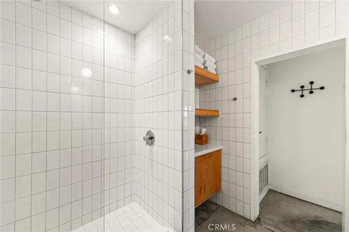 223 N Bush, Santa Ana, California 92701