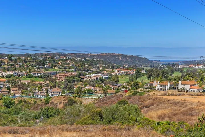 3165 Vista Mar, Carlsbad, California 92009