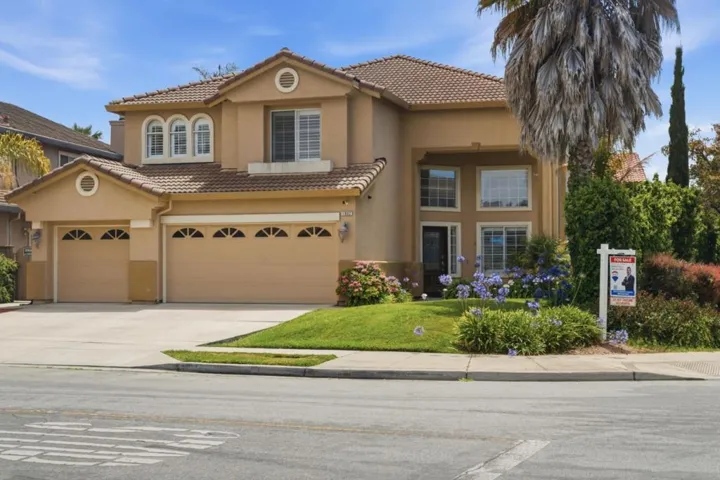 1902 Whitman Street, Salinas, California 93906