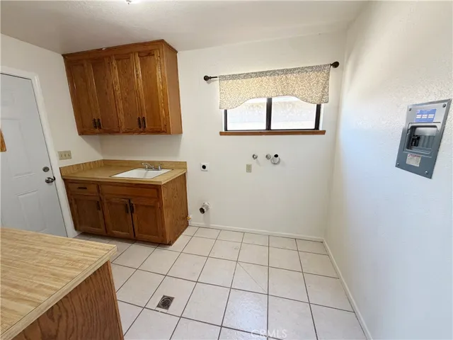 4564 Rudisill, Montclair, California 91763