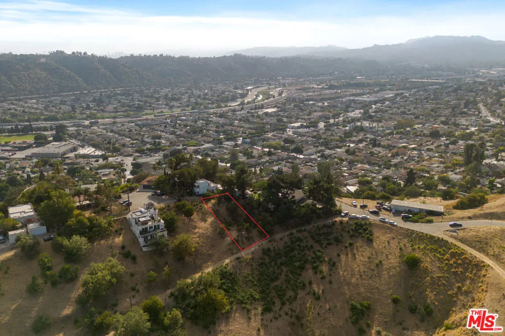 534 W Beech Street, Los Angeles, California 90065 — photo 5