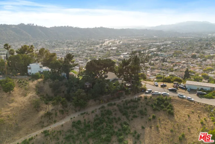 534 W Beech Street, Los Angeles, California 90065