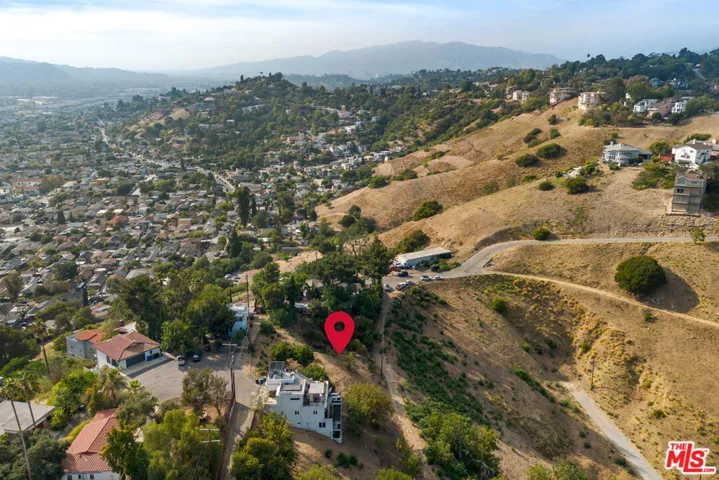 534 W Beech Street, Los Angeles, California 90065