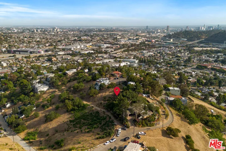 534 W Beech Street, Los Angeles, California 90065