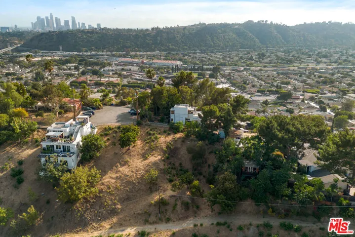 534 W Beech Street, Los Angeles, California 90065