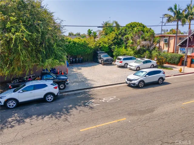 1909 Pacific Avenue, Venice, California 90291