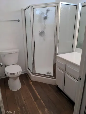 ensuite bathroom 1