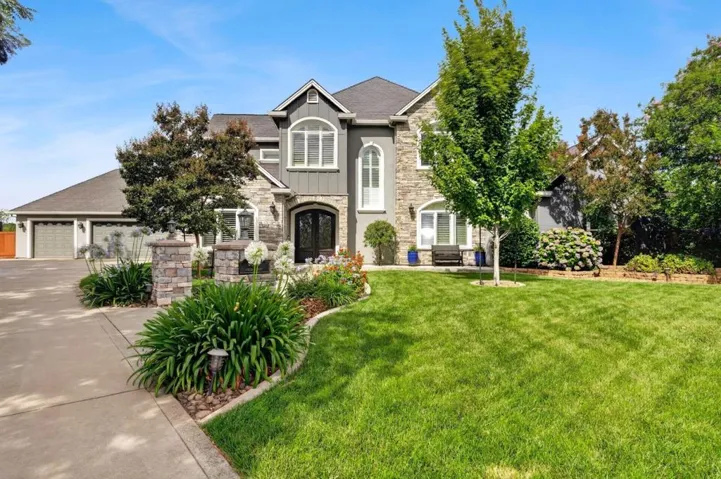 3930 Aruba, Chico, California 95973