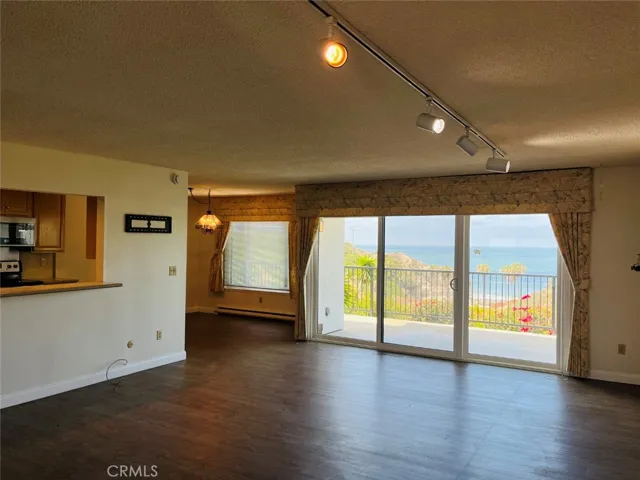 235 Avenida Lobeiro, San Clemente, California 92672