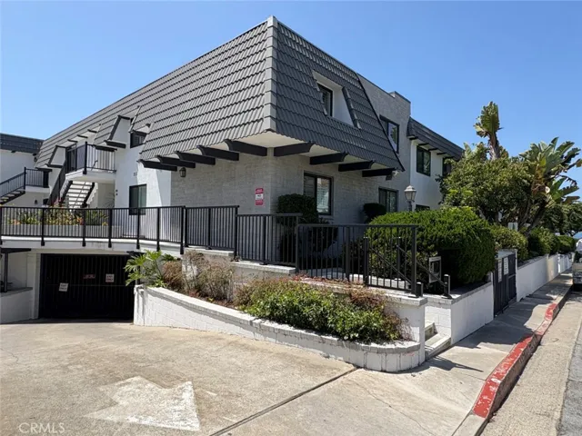 235 Avenida Lobeiro, San Clemente, California 92672