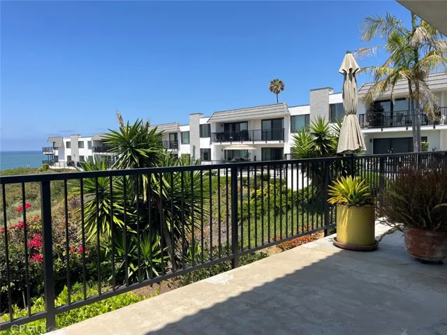 235 Avenida Lobeiro, San Clemente, California 92672