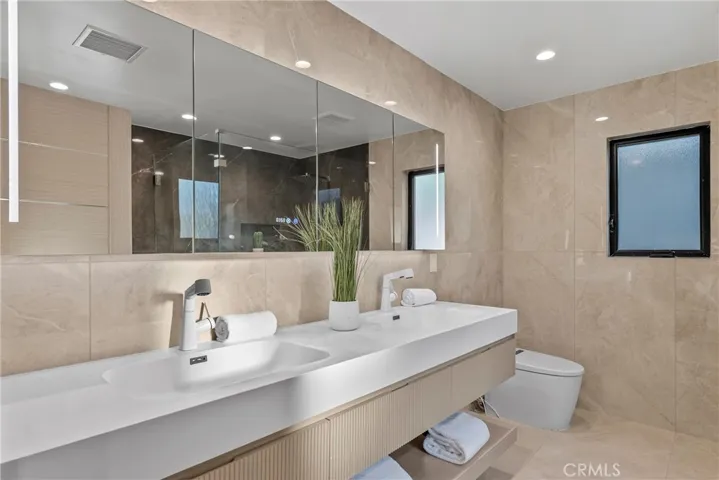14242 Hortense, Sherman Oaks, California 91423
