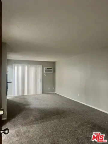 10540 Balboa Boulevard 123, Granada Hills, California 91344