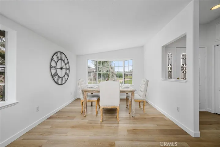 1281 Knollwood 44l, Seal Beach, California 90740