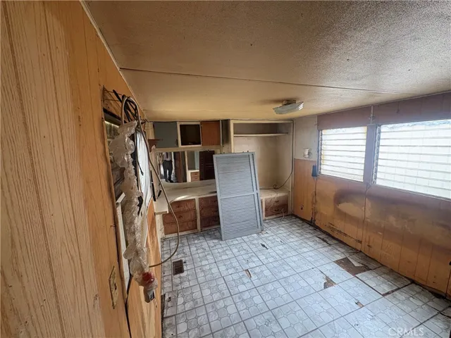 2260 W Rialto Ave #6, San Bernardino, California 92410