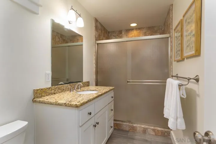 457 D Ave, Coronado, California 92118