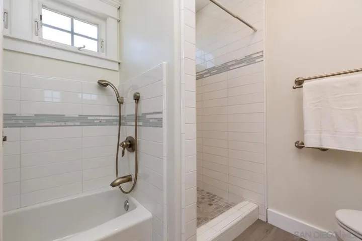 457 D Ave, Coronado, California 92118