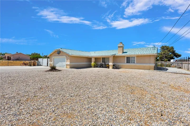 17908 Yucca, Hesperia, California 92345