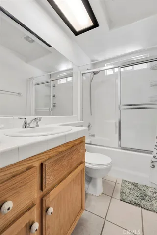 17908 Yucca, Hesperia, California 92345