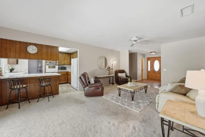 2324 Valley Lake Drive, El Cajon, California 92020