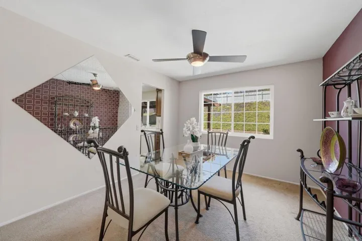 2324 Valley Lake Drive, El Cajon, California 92020