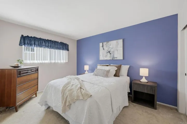 2324 Valley Lake Drive, El Cajon, California 92020