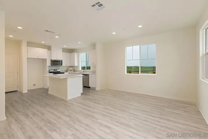 501 Turnstone Ln, Imperial Beach, California 91932