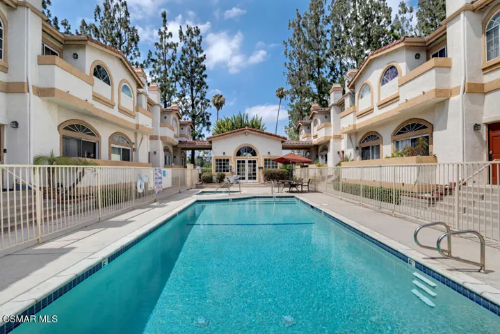 Association pool and spa