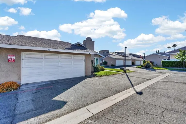 44535 La Paz Rd A, Temecula, California 92592