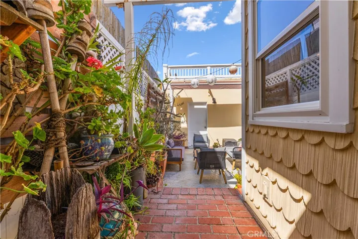 53 B Surfside, Surfside, California 90743
