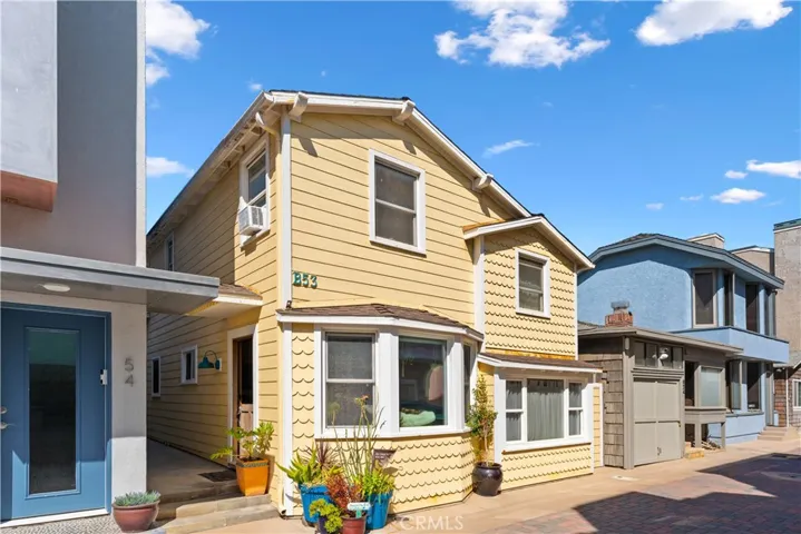 53 B Surfside, Surfside, California 90743
