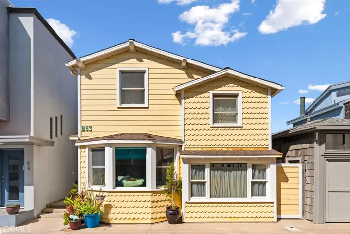53 B Surfside, Surfside, California 90743