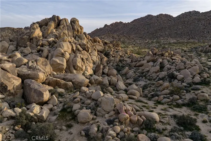 63251 Chickasaw Road, Joshua Tree, California 92252