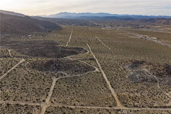 63251 Chickasaw Road, Joshua Tree, California 92252