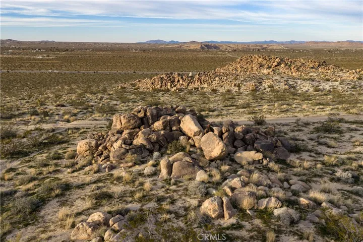 63251 Chickasaw Road, Joshua Tree, California 92252