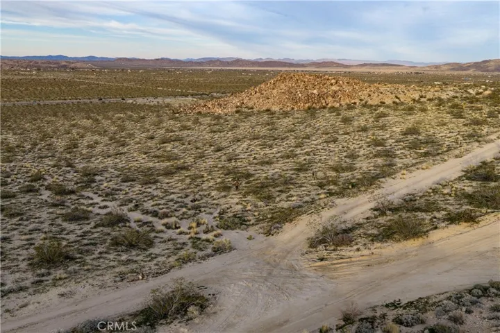 63251 Chickasaw Road, Joshua Tree, California 92252
