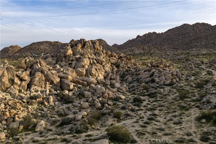 63251 Chickasaw Road, Joshua Tree, California 92252