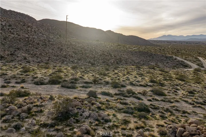 63251 Chickasaw Road, Joshua Tree, California 92252