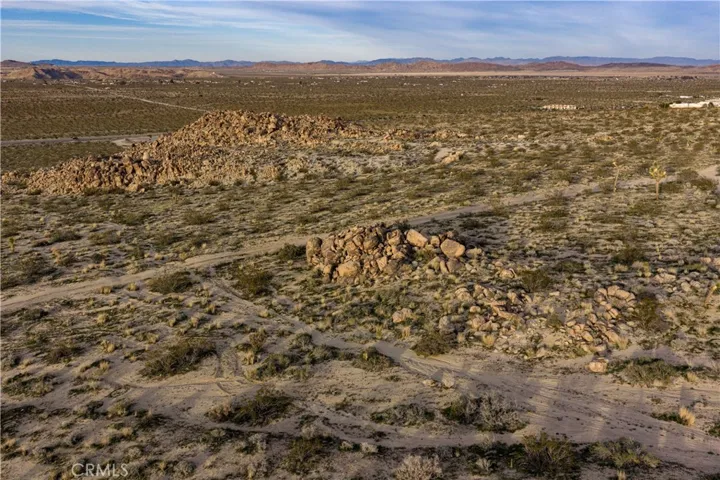 63251 Chickasaw Road, Joshua Tree, California 92252