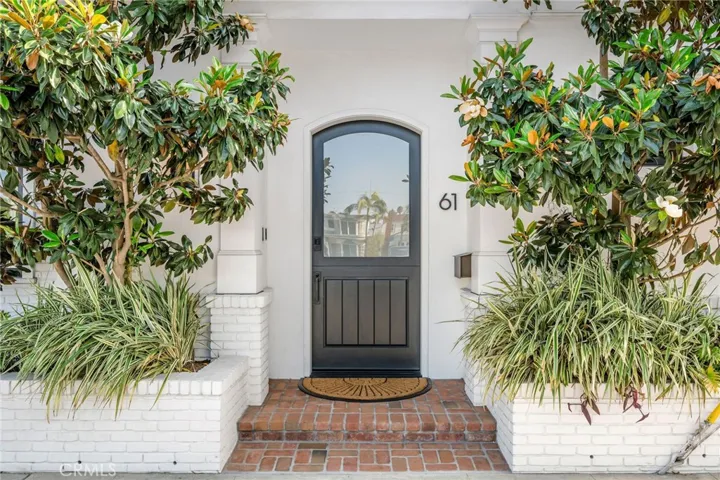 61 The Colonnade, Long Beach, California 90803